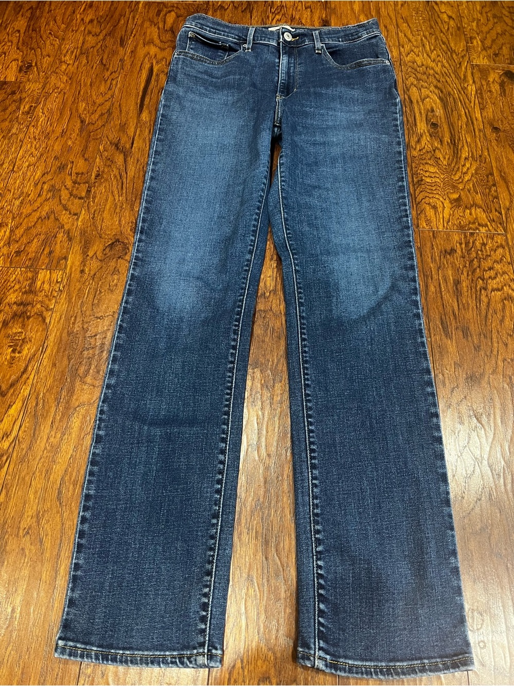 Levis 724 High Rise Straight Jeans Womens SZ 30 Med Rise Stretch